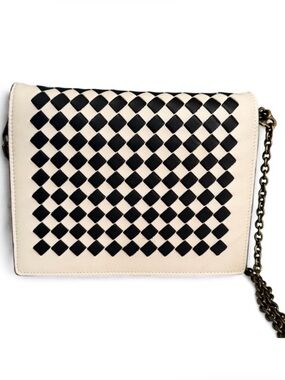 Bottega Veneta Nappa Intrecciato Checker Chain Wallet Beige Black Italy